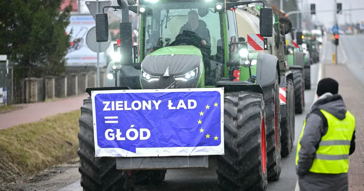 Traktory z transparentem