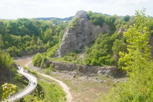Kielce: Odkryj rezerwaty przyrody i geologiczne cuda